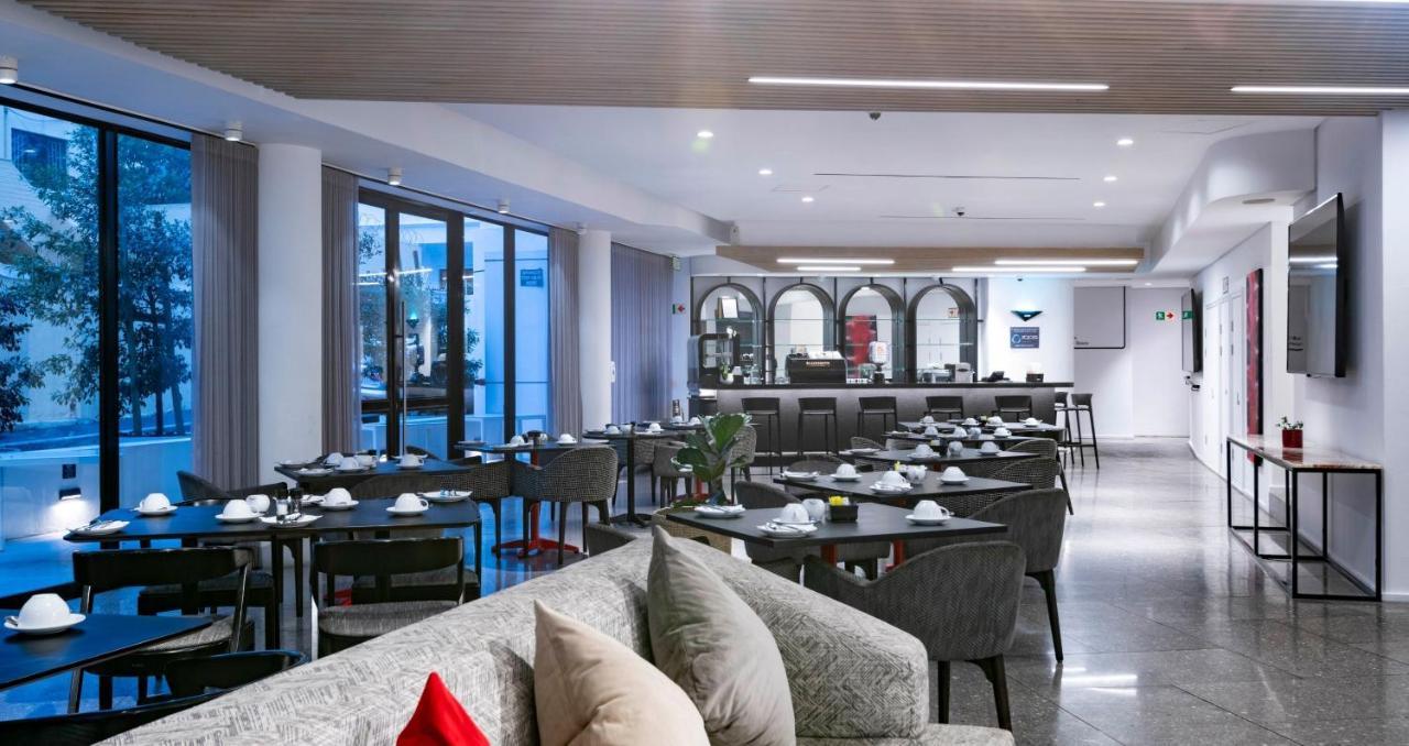 Anew Hotel Green Point Cape Town Exterior photo