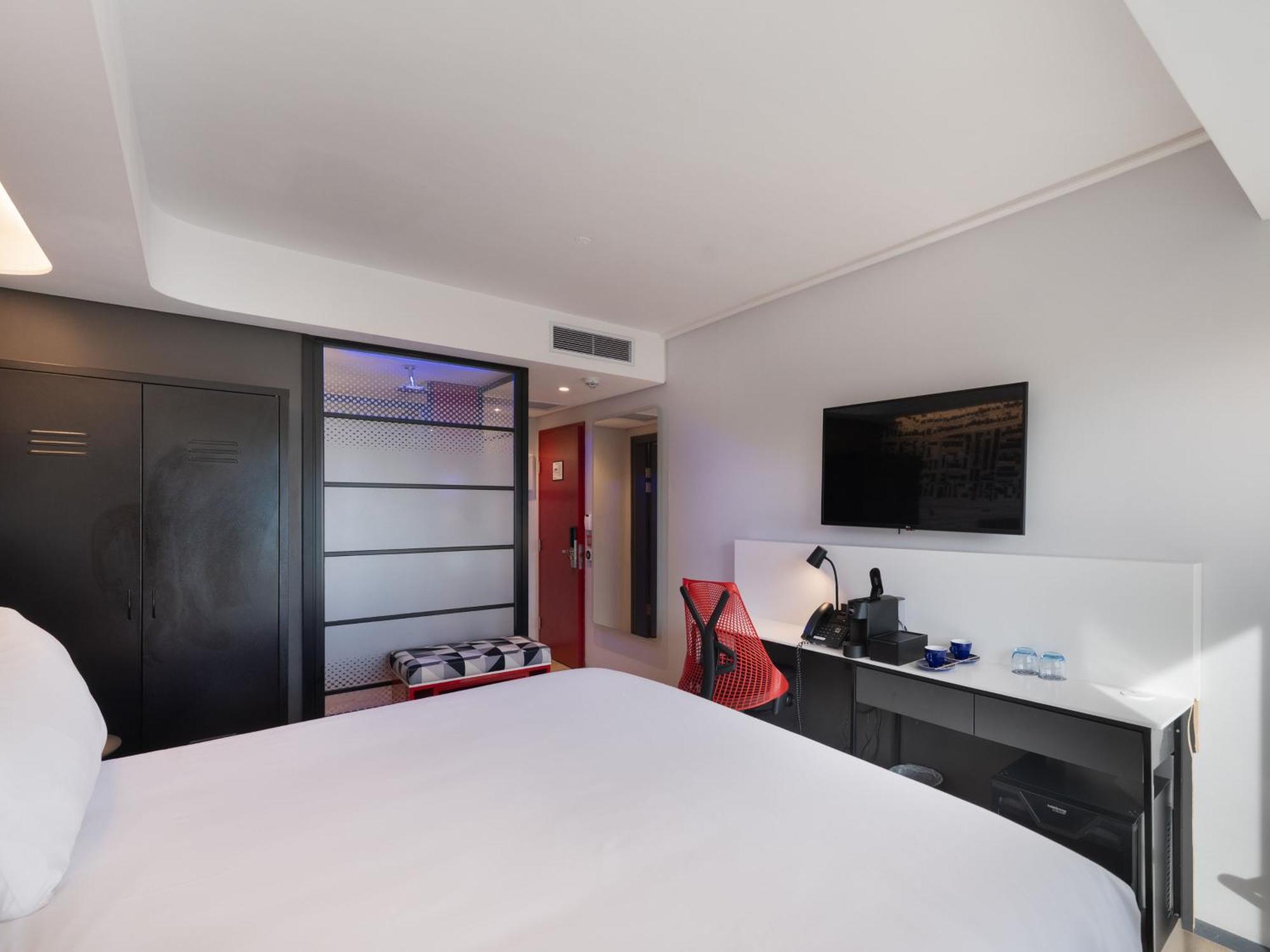 Anew Hotel Green Point Cape Town Exterior photo